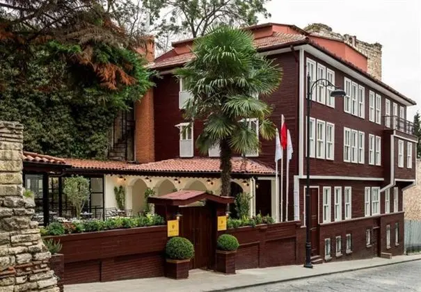 İshakpaşa Konağı