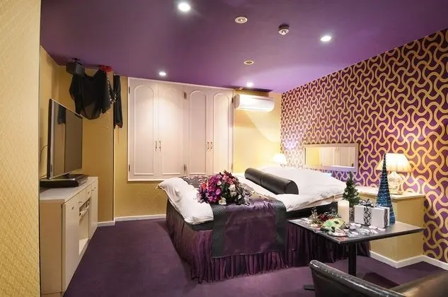 ishidu hotel blan chapel christmas - Adults Only - Oda