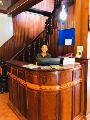 Isirafu Hotel & Residence - Lobi