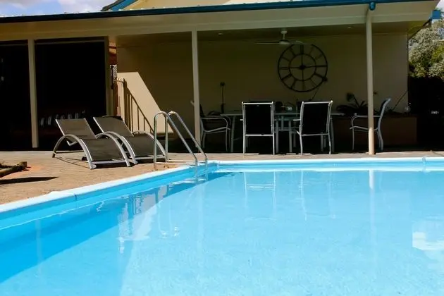 Isis Motel Scone - Havuz