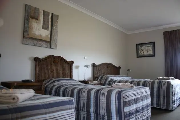 Isis Motel Scone - Oda