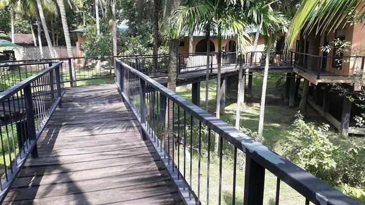 Isiwara Paura Ayurvedic lodge