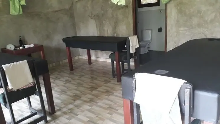 Isiwara Paura Ayurvedic lodge - Spa
