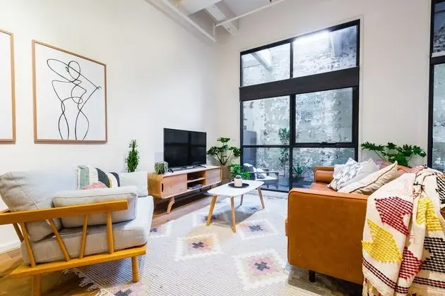 Isla, 2BDR Fitzroy Apartment