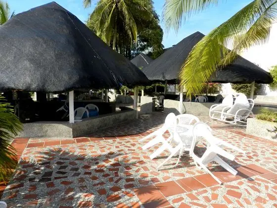 Isla Arena Plaza - Genel