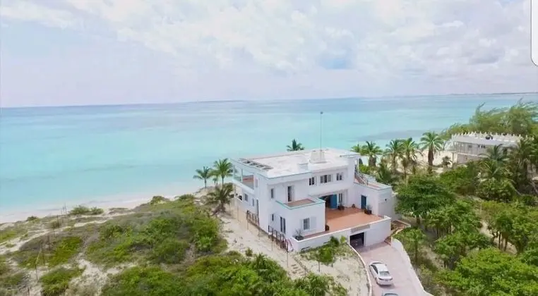 Villa Isla Blanca