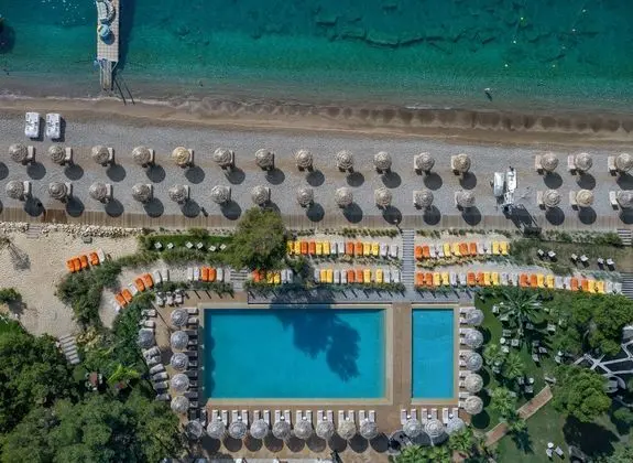 Isla Brown Corinthia Resort & Spa, a member of Brown Hotels - Havuz
