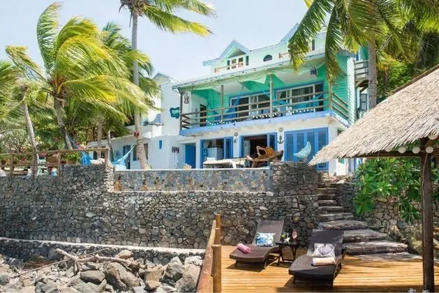 Isla Providencia, Oceanfront, Last Authentic Caribbean Treasure, Entire Home, Featured in Financial Times, Conde Nast, Architectural Digest, Vogue