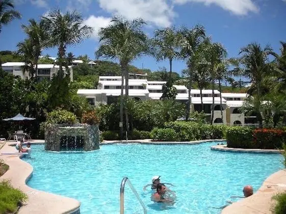 Isla Vista Condo - Havuz