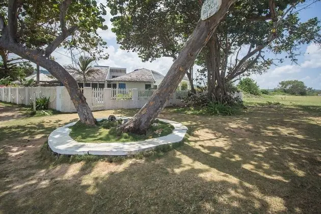 Villa Island Breeze