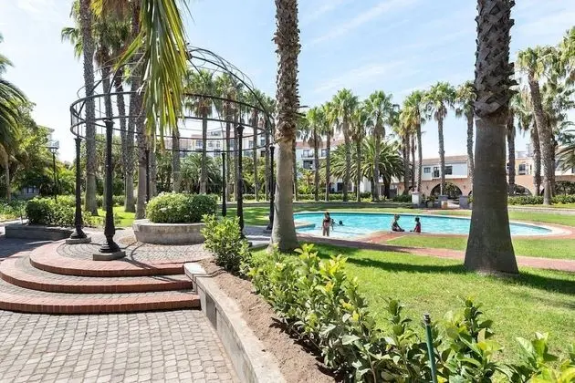 Island Club LA302 by CTHA - Dış Mekan