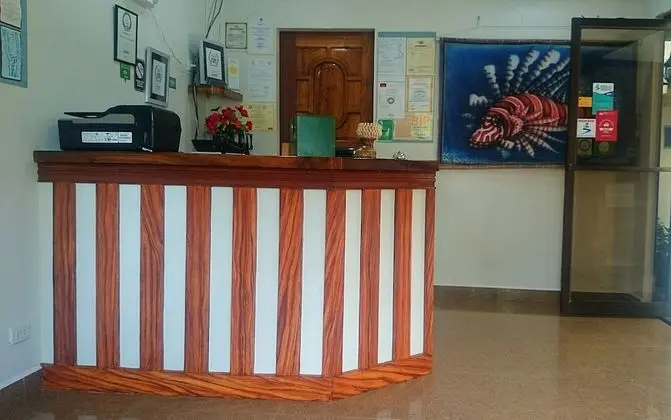 Island Jewel Inn - Lobi