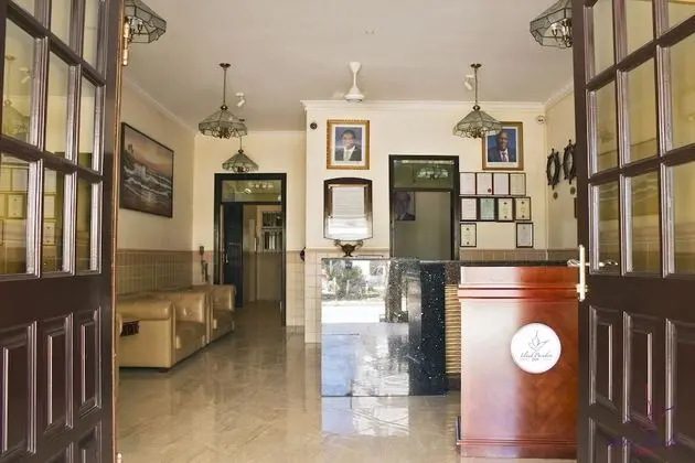 Island Paradise Inn - Lobi