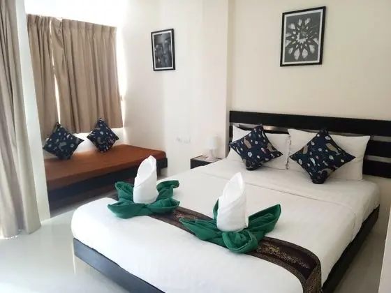 Island Patong Beachfront Hotel - Öne Çıkan Resim