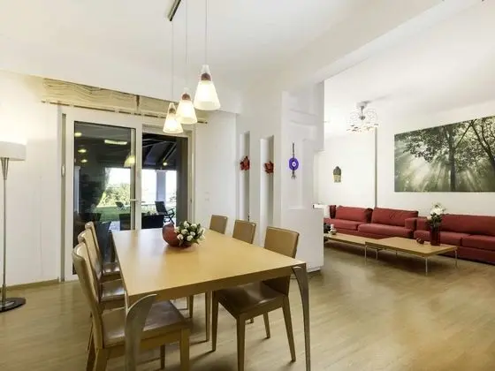 Villa on Island With Private Pool, Garde, Terrace, Parking - Yerinde Yemek