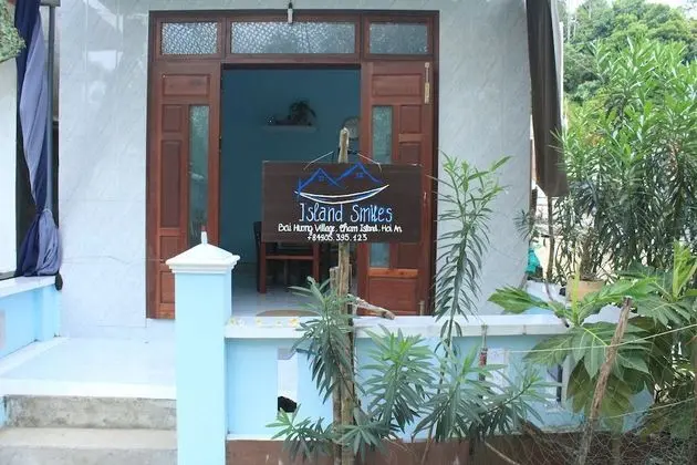 Island Smiles Homestay