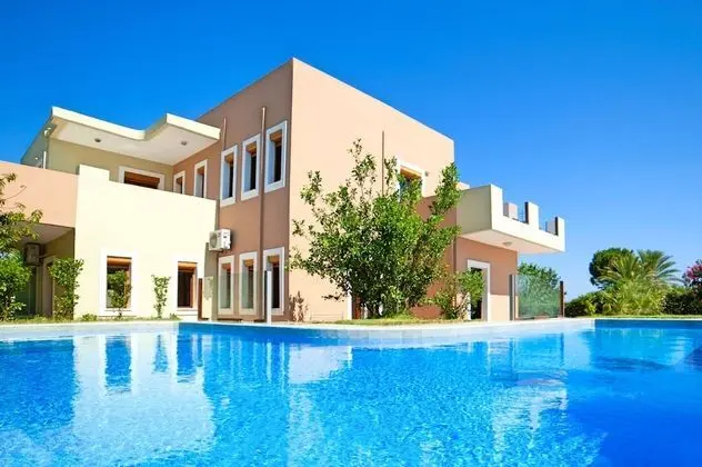 Island Suites