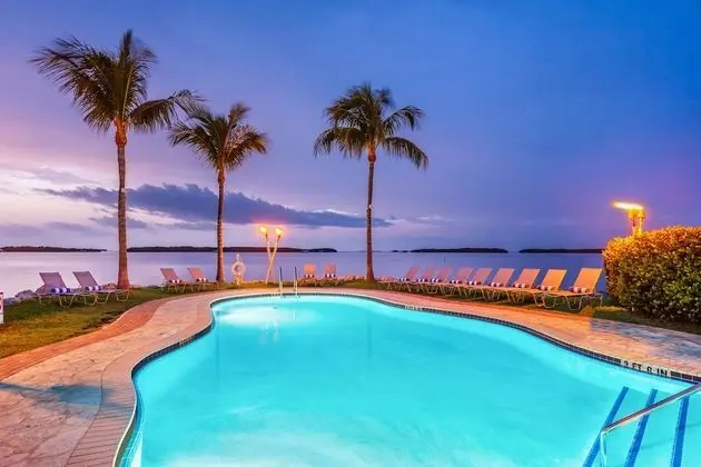 Islander Bayside Villas and Boatslips - Havuz