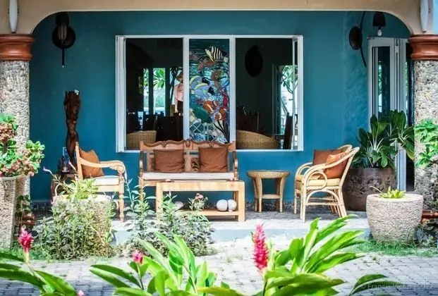 The Islander Hotel