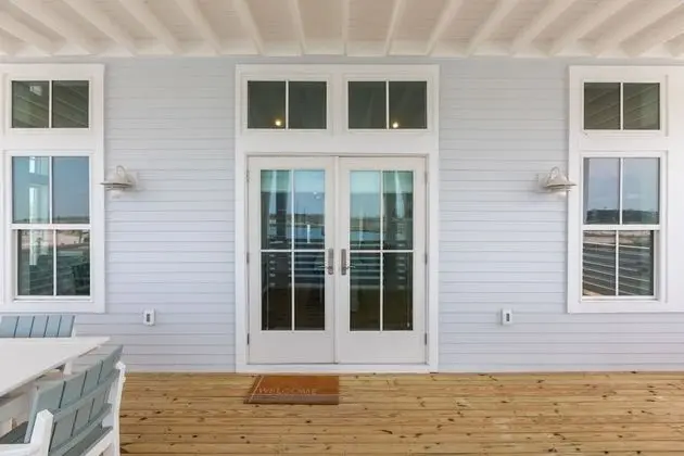 Isle Be Back 238 LAK