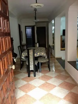 Villa Issam - Lobi