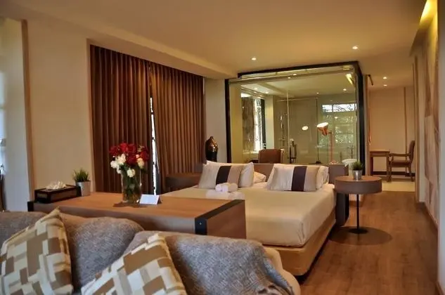 Issara Boutique Winery Hotel - Öne Çıkan Resim