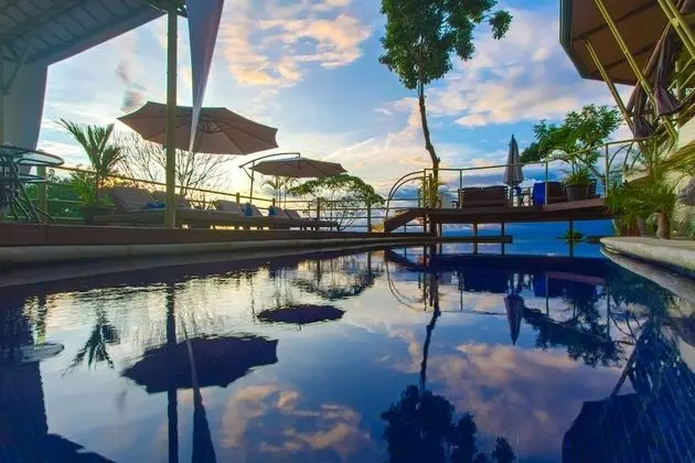 Issimo Suites Boutique Hotel & Spa - Adults Only - Havuz