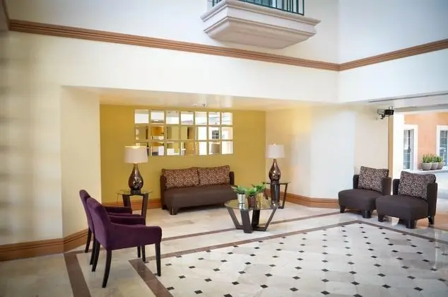 iStay Hotel Ciudad Juarez - Lobi