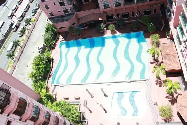 IStay Marina Court Kota Kinabalu - Havuz