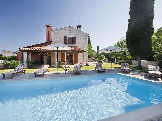 Istrian Villa Fendi Rebici