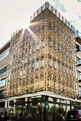 It Hotel & Residences