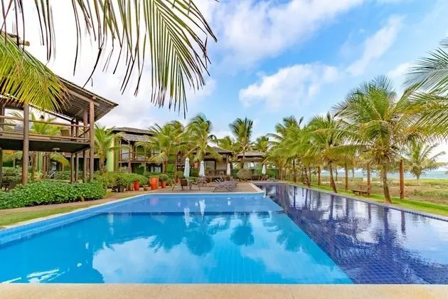IT30 Bangalô Pé na Areia 3 Suítes
