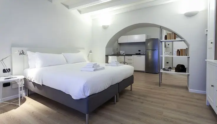 Italianway - Rosales 1 C