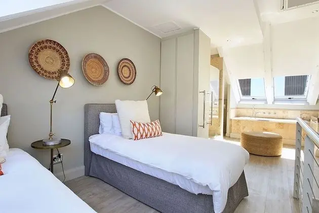 ITC Hospitality Group Penthouse 2 Bedrooms Piazza On Church Square - Oda