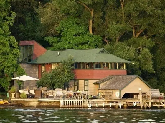 Ithaca Boat House - Öne Çıkan Resim
