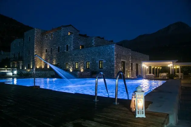 Itilo Traditional Hotel - Havuz