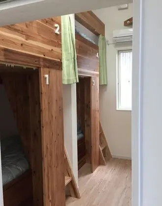 Itoshima guesthouse & backpackers TOMO - Hostel - Oda