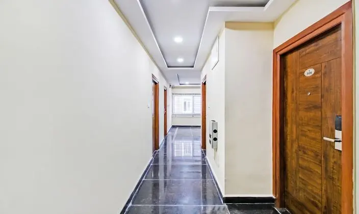 Itsy By Treebo - D'Comfort Inn - Lobi