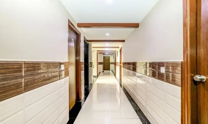 Itsy By Treebo - Greenwood Inn And Suites - İç Mekan