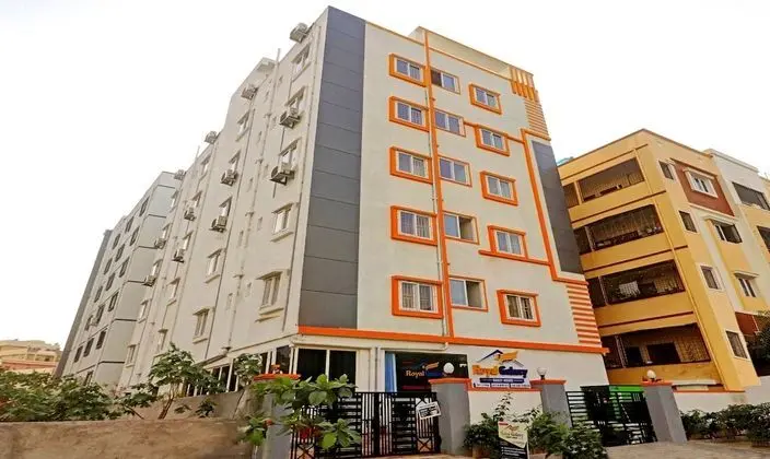 Itsy By Treebo - Royal Galaxy Kukatpally