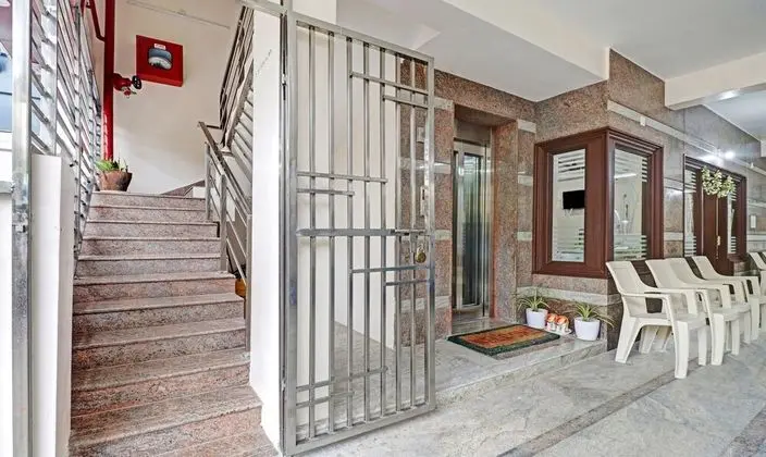 Itsy By Treebo - Vardhan Stay Inn - İç Mekan