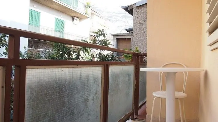 Ivica - 100m From the Beach - SA3 Narancasti