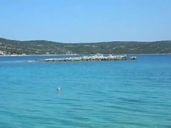 Ivica - Charming House Next to the sea - H