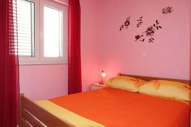 Ivo - Family Friendly - A1 Crveni - Oda