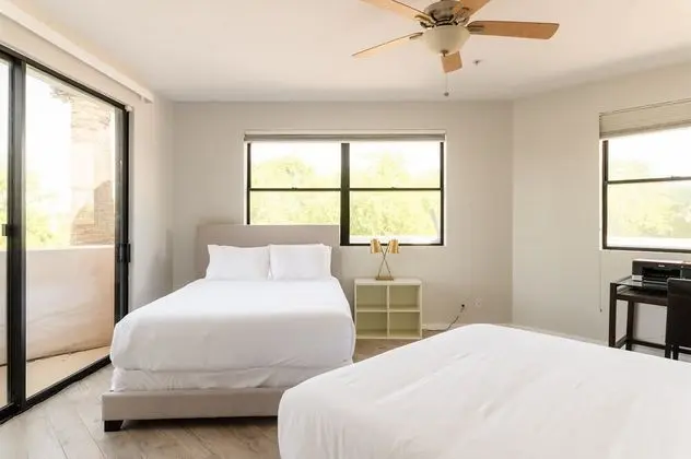 Ivory Buyout By Avantstay Two Home Buyout Near Old Town w/ Large Patio - İç Mekan