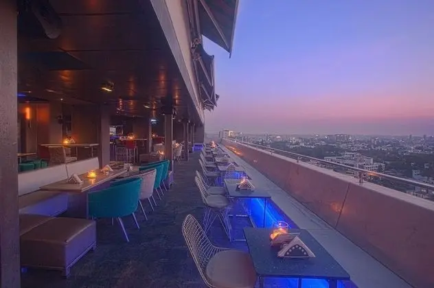 Hotel Ivory Tower - Öne Çıkan Resim