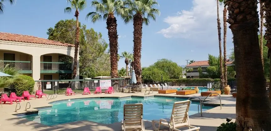 Ivy Palm Resort & Spa