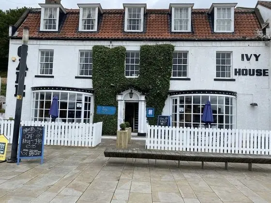 Ivy by the Sea B&B