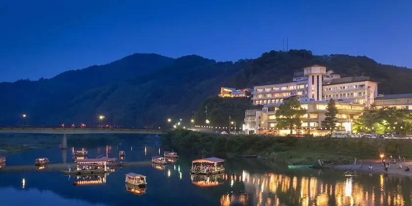 Iwakuni Kokusai Kanko Hotel - Dış Mekan