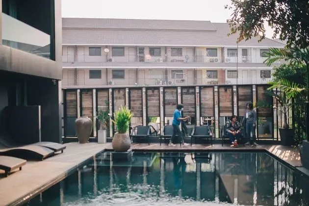 iWualai Hotel - Havuz